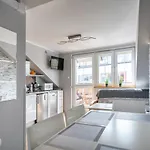 Jantar 75 M Od Plazy Rowy (Pomerania)