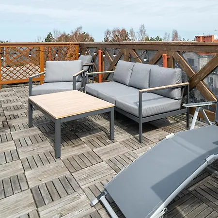 Jantar 75 M Od Plazy