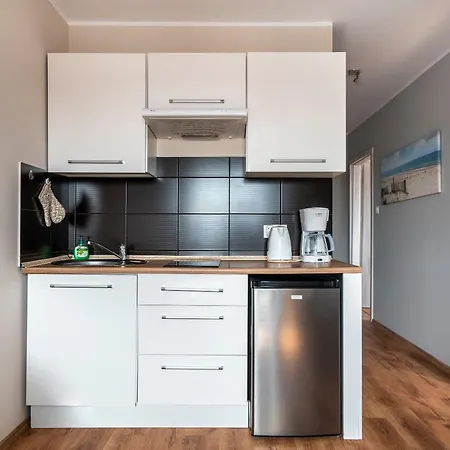 Jantar 75 M Od Plaży Apartament Rowy (Pomerania)